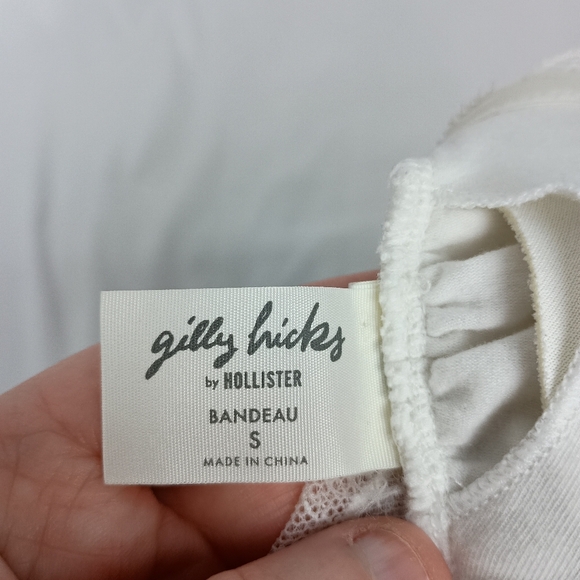 2 FOR $30 HOLLISTER White Lace Bandeau (#1,273) - Picture 2 of 8